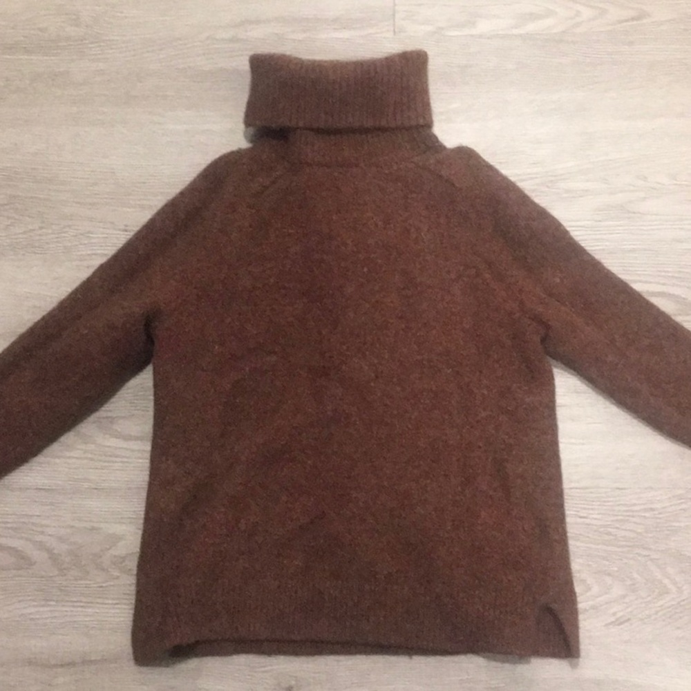 J Crew rust turtleneck